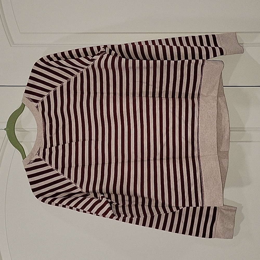Lot of 3 Old Navy Women's Crewneck Sweatshirts - Picture 5 of 14